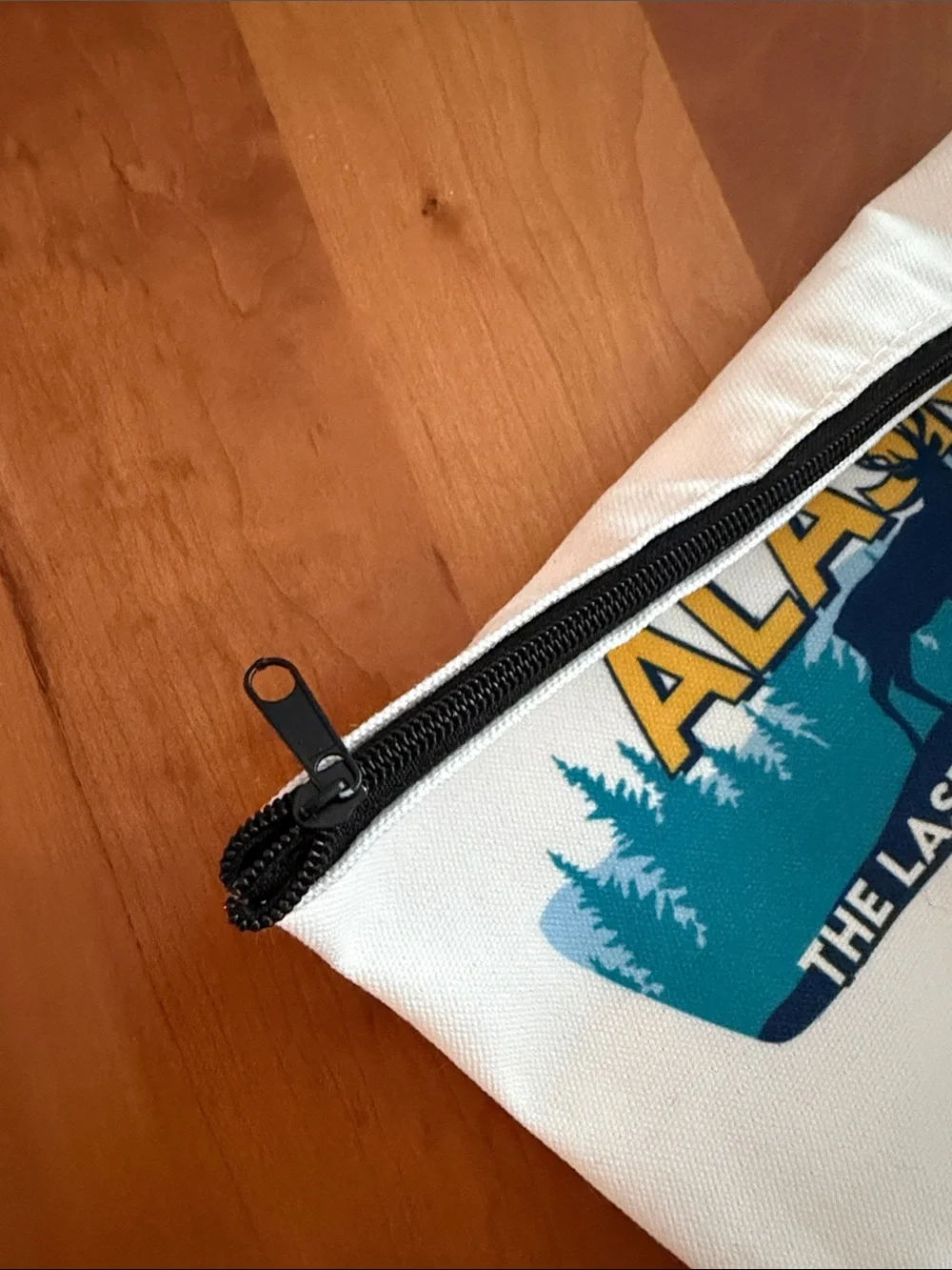 Alaska 'The Last Frontier State' Zip Pencil/Makeup/Accessories Pouch • NWOT
